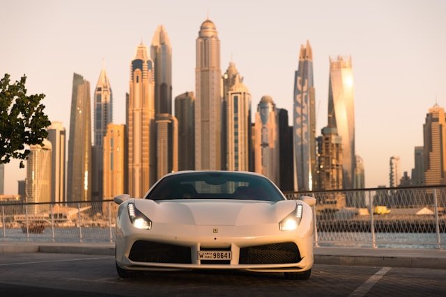 Luxury car rental Dubai