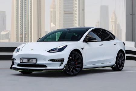 Tesla Model 3 Performance 2024 - Image 4