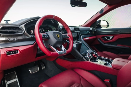 Lamborghini Urus 2022 - Image 2