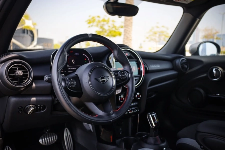 Mini Cooper 2020 - Image 2