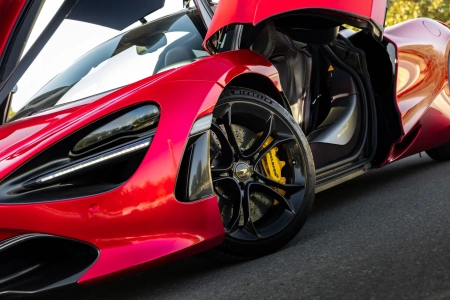 McLaren 720S 2023 - Image 1