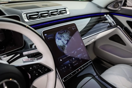 Mercedes Benz S Class 2023 - Image 3